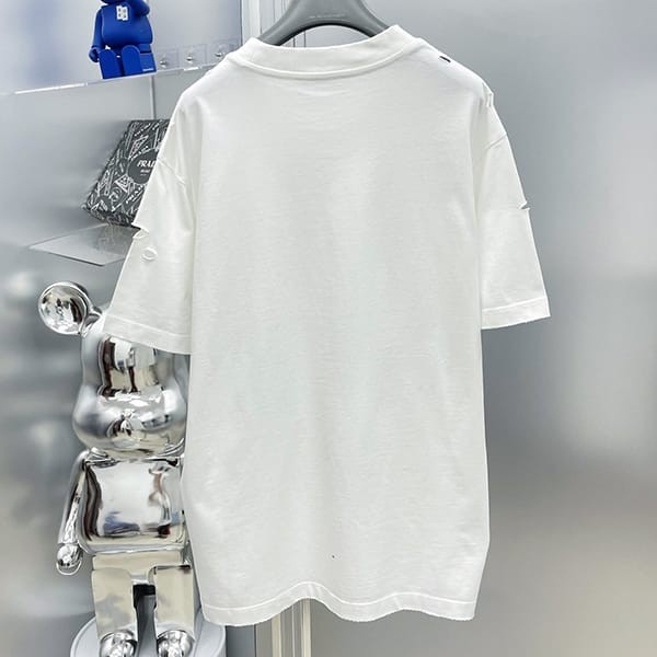 大人気!クロムハーツ コピー カラーブロック クロスレザー 半袖Tシャツ Kun81348